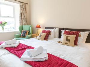 En eller flere senger på et rom på 2 Bed in Edzell CA300