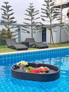 Mad i villaen eller i nærheden