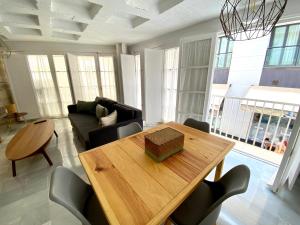 Posezení v ubytování Apartamento 4pax en pleno centro Plaza Salvador