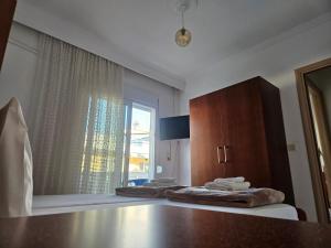 Imagen de la galería de Leonidas Apartments, en Nea Peramos