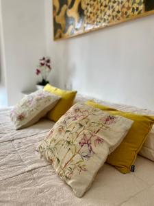 Posteľ alebo postele v izbe v ubytovaní Apartamento 4pax en pleno centro Alfalfa + 11 fotografií