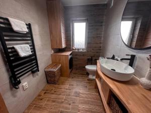 Koupelna v ubytování FRIENDS HOUSE - Ізки 33