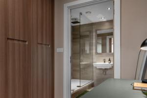 Ванная комната в Lusso by Luisa - 2 Bed Modern Luxury Apartment in Central Birmingham (5*)