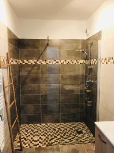 Bilik mandi di Appartement Mare Algajola