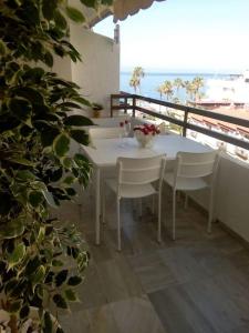 Balkón nebo terasa v ubytování HH Apartamento La Herradura Playa