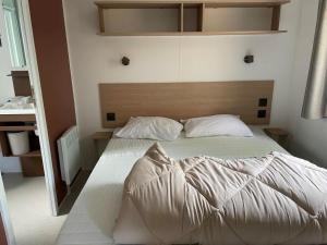 Galeriebild der Unterkunft Magnifique mobilhome-2 sdb-Camping 5 étoiles in Biscarrosse