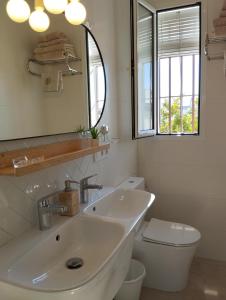 O baie la Apartamento 2 Habitaciones Sanlúcar la Mayor N-431 Sevilla-Huelva