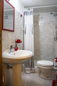 A bathroom at B&B Porta Nuova