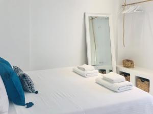 Fotografie z fotogalerie ubytování Naoussa seafront studios Little Mermaid v destinaci Kampos + 27 fotografií