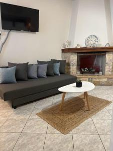 Μια τηλεόραση ή/και κέντρο ψυχαγωγίας στο Garden Square Inn
