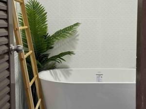 Gallery image of MIQ HK16 - 3BR Huai Khwang MRT with Pool Table near Jodd Fair in Ban Zong Katiam