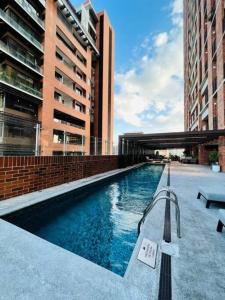 Swimming pool sa o malapit sa Apartamento 3 Habitaciones, Edificio Airali, Zona 10, Avellino