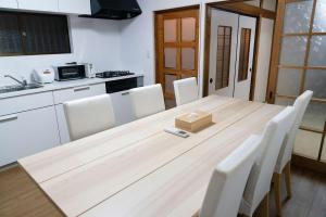 Kuchyň nebo kuchyňský kout v ubytování GC01/生活してもOKな親切な部屋 /3 部屋/最大 6人入居/大阪城/3 ライン駅徒歩7分/清潔
