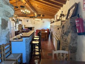 Restaurace v ubytování Casa Rural El Reloj