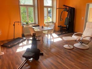Posilňovňa alebo fitness centrum v ubytovaní VILLA BRUNEGG Leoben GÖSS