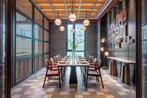 南京威斯汀温泉度假酒店餐厅或其他用餐的地方