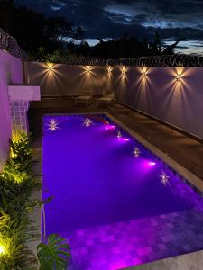 Πισίνα στο ή κοντά στο Aconchego! Sua casa com Piscina em Passos!!