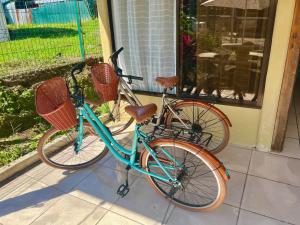 Arenal NAE Home或附近騎腳踏車