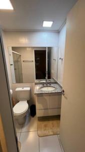 Koupelna v ubytování Studio Cidade Maia equipado 13