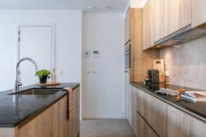 Gallery image of Huswell - Nice apartment with pool, parking & private spa in Nieuwpoort