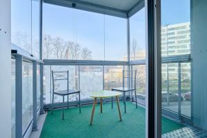 Ban công/sân hiên tại Appartement proche métro & 2 balcons + parking +21 ảnh