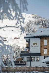 冬のJagdhof PURE Mountain Appartementsの様子