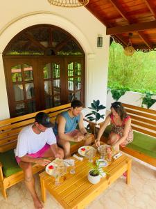 Hosté ubytování Breeze Bay Villa