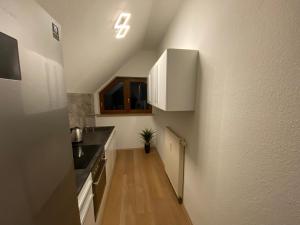 Kuchyň nebo kuchyňský kout v ubytování Appartement am Kaibach - Küche - Balkon - Bad