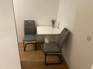 Fotografie z fotogalerie ubytování Appartement am Kaibach - Küche - Balkon - Bad v destinaci Forchtenberg