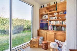 Knihovna v prázdninového domu