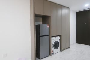 Foto Kuala Lumpuris asuva majutusasutuse 伊顿Eaton Residences 双子塔旁 无边银河泳池 五星民宿 坐揽无敌夜景 便捷行李寄存 galeriist