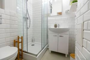 Kylpyhuone majoituspaikassa Sielecka 52 - 4os apartament