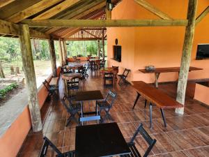 Restaurace v ubytování Pousada Brilhante Itirapina