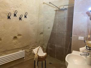 Koupelna v ubytování HOPLITES SPARTAN