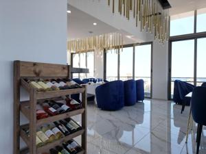 Гостиная зона в Nurel Shark Residence
