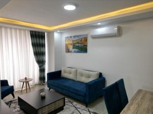 Гостиная зона в Nurel Shark Residence