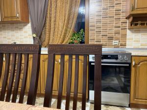 Kuchyňa alebo kuchynka v ubytovaní Goretsʹ family home
