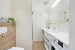 Kúpeľňa v ubytovaní Apartamenty Onyx SeaView by Rent like home