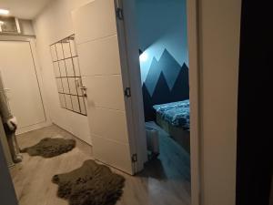 Bany a Apartment Triangle