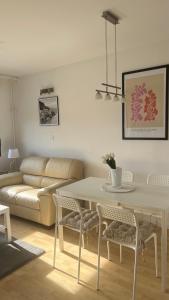 A seating area at Rocco Apartment-FREE PARKING&WIFI