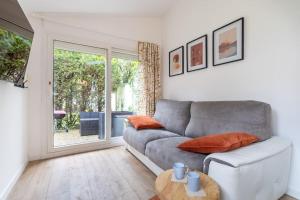 Afbeelding uit fotogalerij van Maison Privative face au lac in Sucy-en-Brie +11 foto's