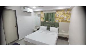 Gallery image of Hotel Grey Sky in Gandhinagar