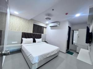 Gallery image of Hotel Grey Sky in Gandhinagar