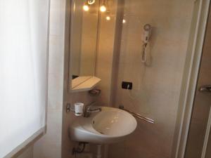 Koupelna v ubytování Hotel Belforte