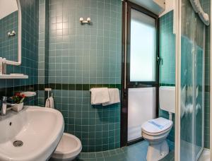 
A bathroom at Hotel Cristallo
