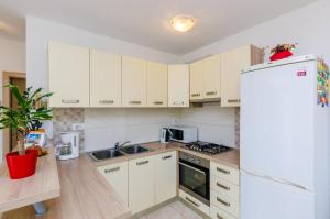 ザトンにあるApartment Maurora Terraceのギャラリーの写真