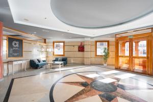 hol z gwiazdą na podłodze w obiekcie Hotel Alda Ciudad de Toro w mieście Toro