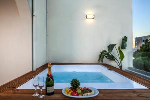 Bebidas em Malena Hotel & Suites - Adults Only by Omilos Hotels