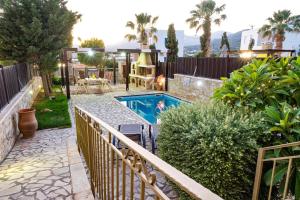 Bazén v ubytování Luxurious Villa with Private Pool nebo v jeho okolí