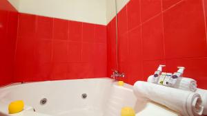 Afbeelding uit fotogalerij van HGA-Topacio-Spa in La Paz